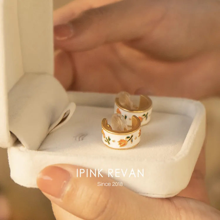 IPINK REVAN锌合金亚克力/树脂耳饰郁金香小c圈蚊香盘耳夹耳钉