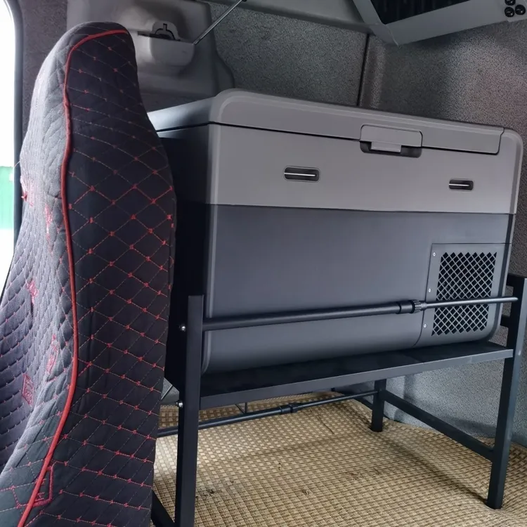 货车通用车载卧铺冰箱支架