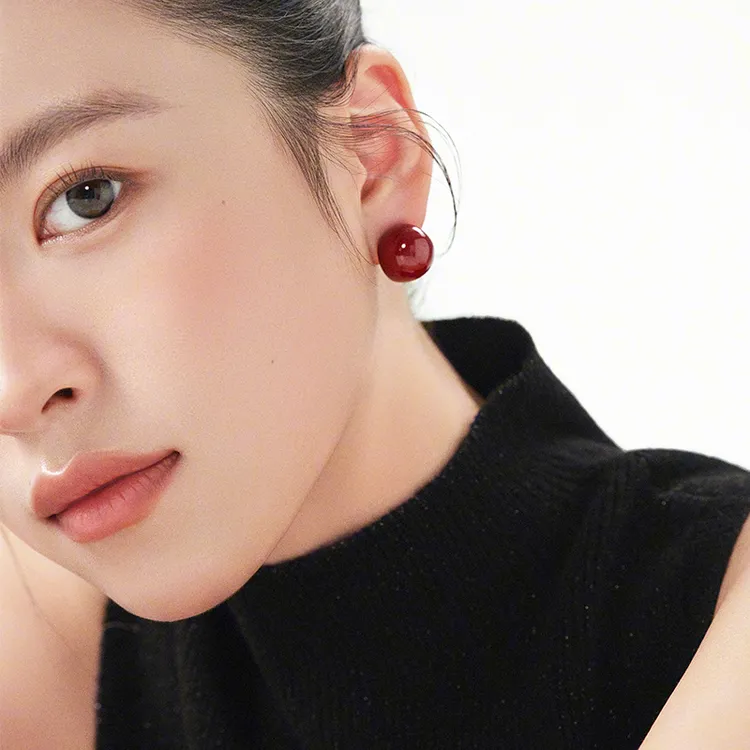 铜合金珐琅耳饰 安可拉红新款耳钉女气质轻奢超显白高级饰品1725 