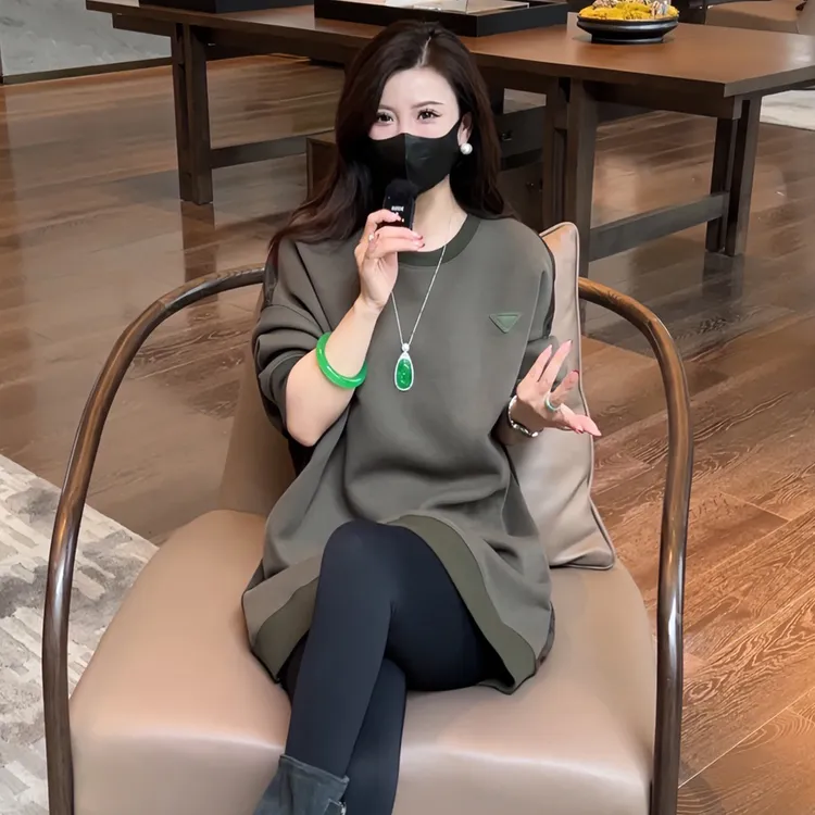 Linda姐高端线【橄榄绿】秋冬爆款慵懒感气质拼色卫衣AF4SWY0279