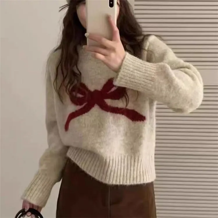 灰色浣熊绒蝴蝶结圆领针织衫时尚上衣新款宽松长袖短款毛衣秋季