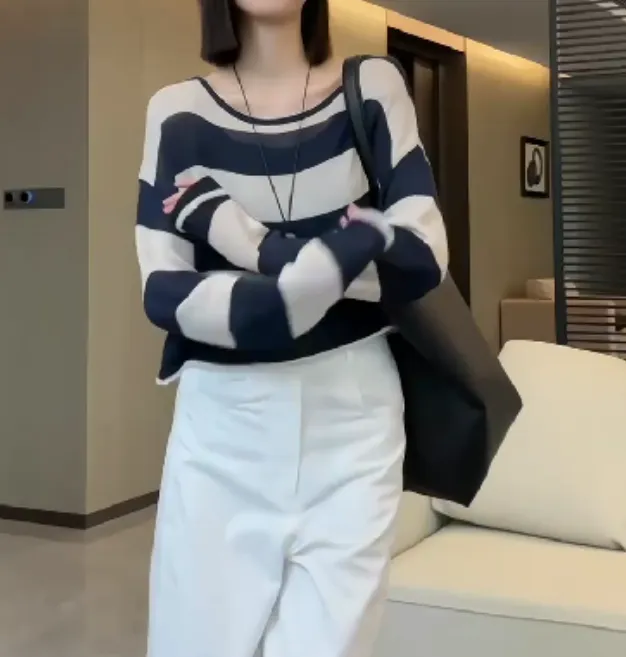 2024秋季新款女装网红小香风韩版百搭洋气打底衫条纹裤子乖