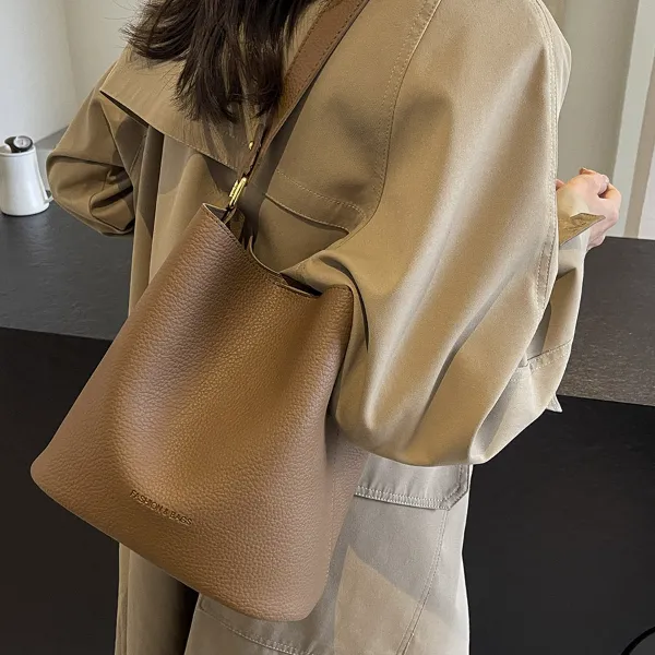 复古软面小包包女2024秋冬新款单肩腋下包时尚洋气通勤斜挎水桶包