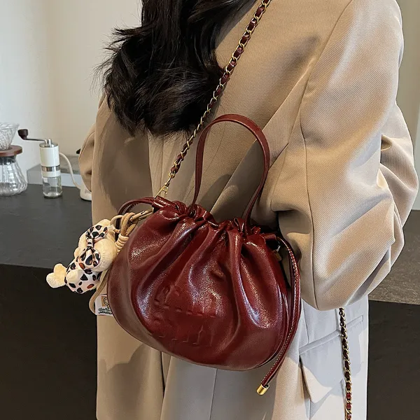 高级感红色小包包女式2024新款流行百搭链条斜挎包时尚手提水桶包