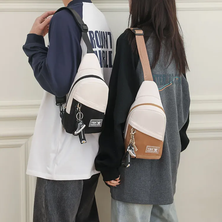 胸包女2023夏季新款运动风单肩包潮男帅气斜挎包休闲尼龙布小挎包