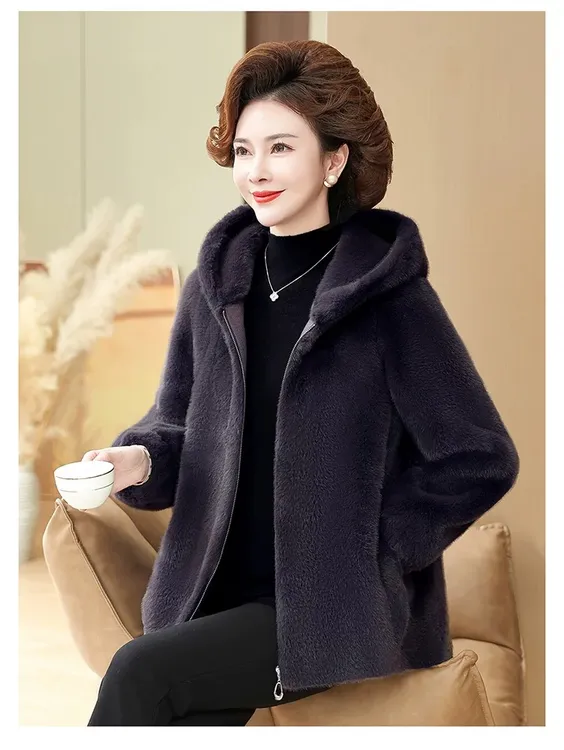 短款连帽 雪兰貂外套 修身显瘦妈妈装外套短款气质时尚百搭洋气