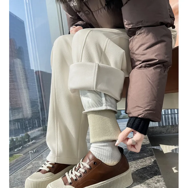 白鸭绒羽绒裤女款冬季下雪保暖外穿直筒宽松30-40岁洋气爆款棉裤