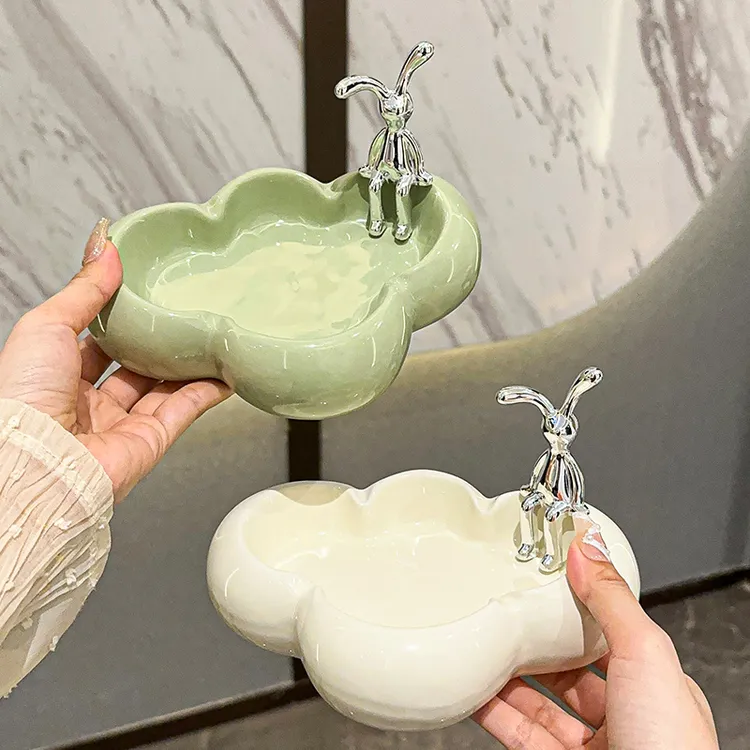 云朵烟灰云朵烟灰缸现代高端家用客厅高级感创意商用陶瓷装饰摆件