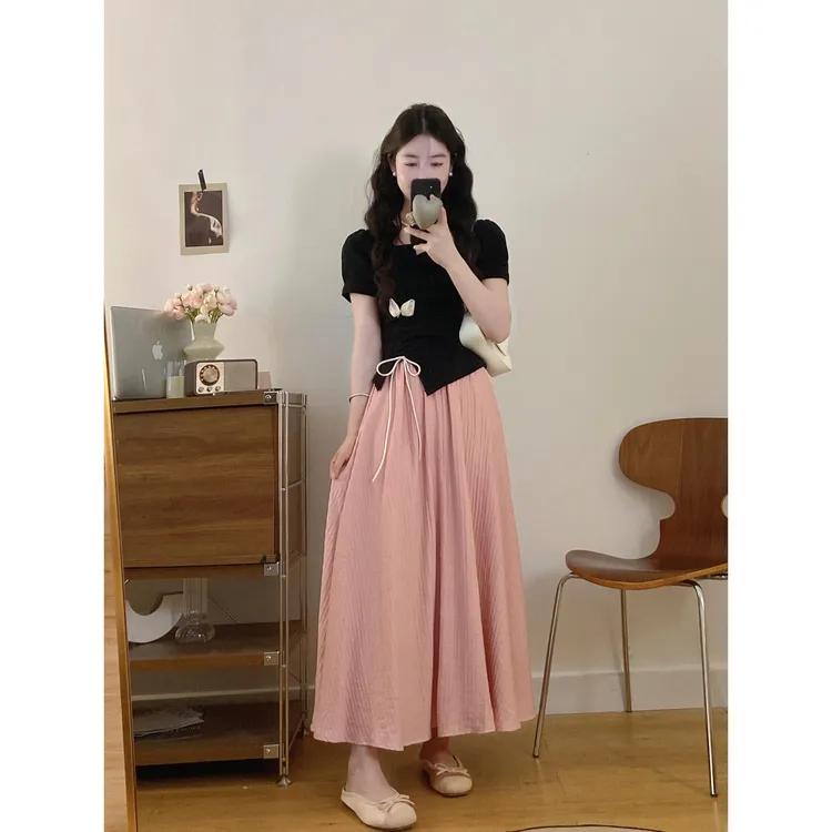 大码时尚套装女夏季黑色短袖不规则上衣胖MM百褶显瘦半身裙两件套