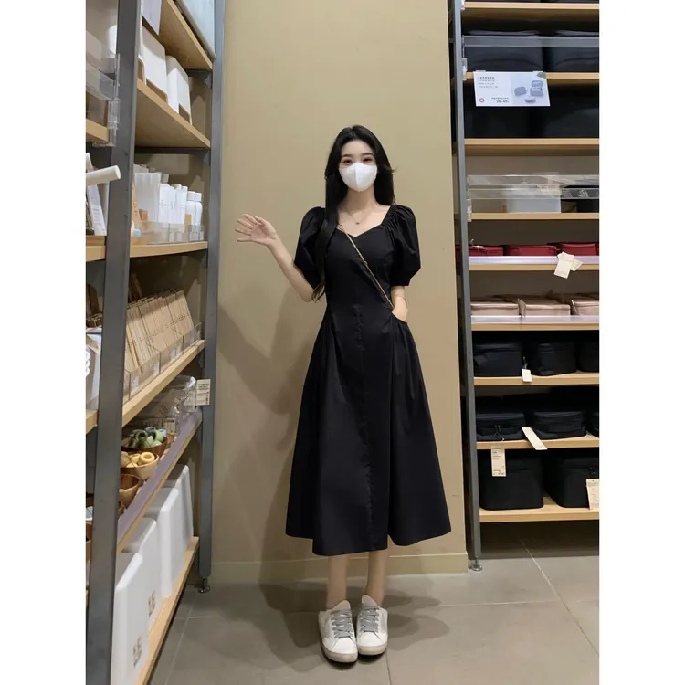 大码女装夏新款气质高级收腰显瘦挡风衣简约设计感连衣裙复古众