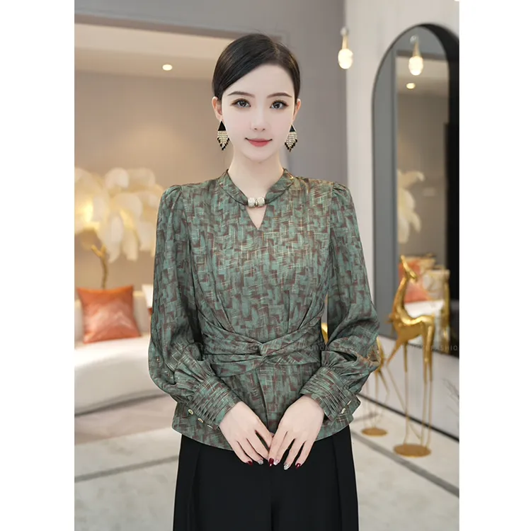 现货2026秋冬新款【LT24-Q699】高级感气质绿色长袖衬衫上衣女