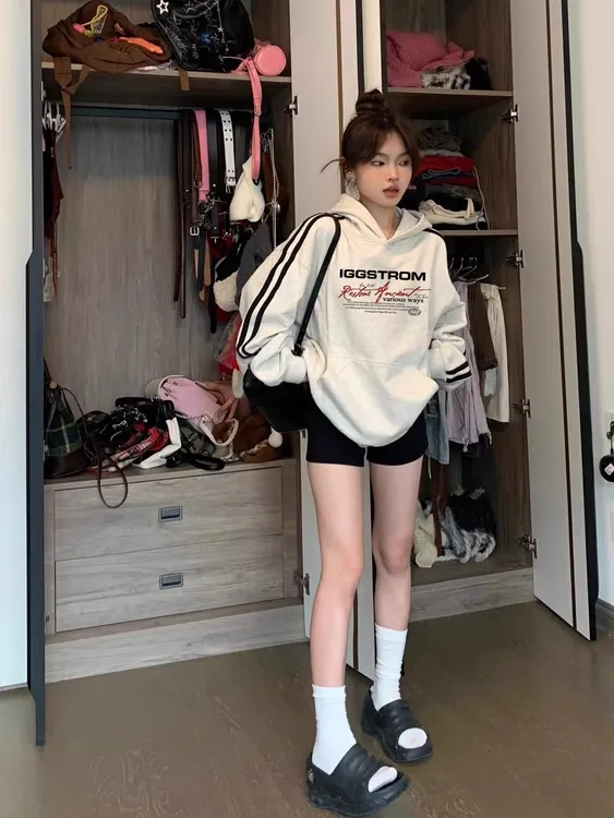 重磅灰色连帽卫衣女春秋季薄款复古潮牌三条杠慵懒风宽松加绒外套