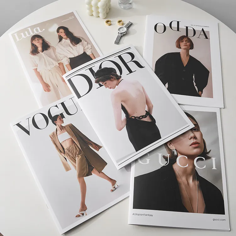 ins网红杂志书本 拍照道具封面人物装饰摆件背景家居软装服装摄影