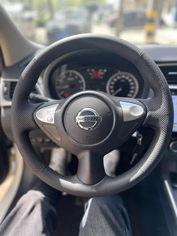 适用于日产轩逸经典专车专用手缝全包把套抗菌纳帕皮方向盘套