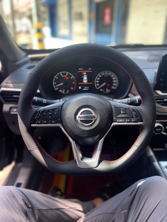 日产轩逸天籁奇骏逍客专车专用手缝全包把套抗菌纳帕皮方向盘套