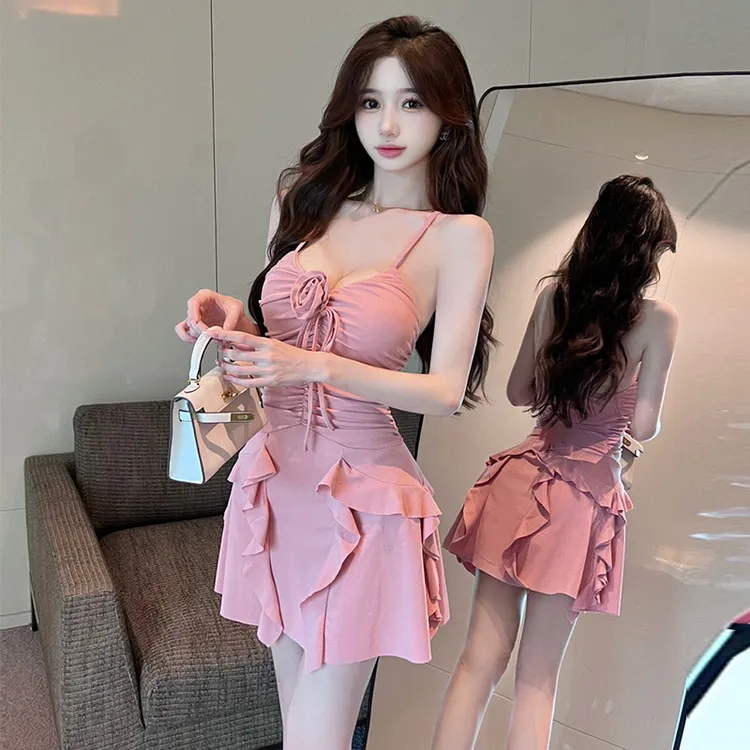 气质性感露背吊带裙夏季夜店女装温柔甜美显瘦纯欲修身包臀连衣裙