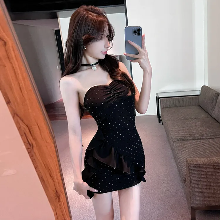 法式复古烫钻露背抹胸连衣裙女夏纯欲一字领荷叶边收腰显瘦包臀裙