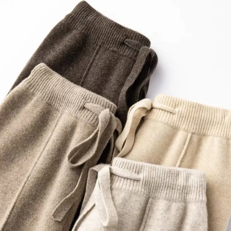 秋冬加厚羊毛针织阔腿裤女垂感直筒白色休闲拖地裤高腰外穿长裤