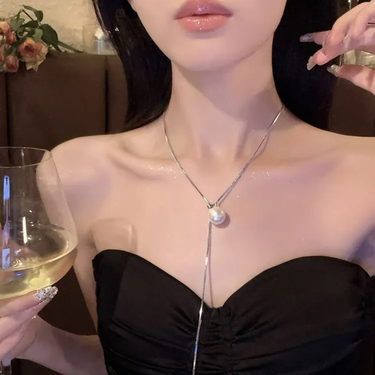 钛钢纯欲辣妹风项链女百搭感配饰锁骨链网红小众设计潮流颈链