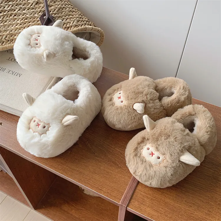 细细条 毛绒保暖情侣软萌绵羊棉拖鞋男女居家包跟软底防滑月子鞋