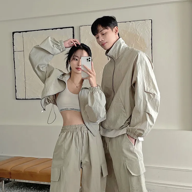 DISOO情侣装秋季2025新款一男一女套装夏防晒冲锋衣运动工装外套