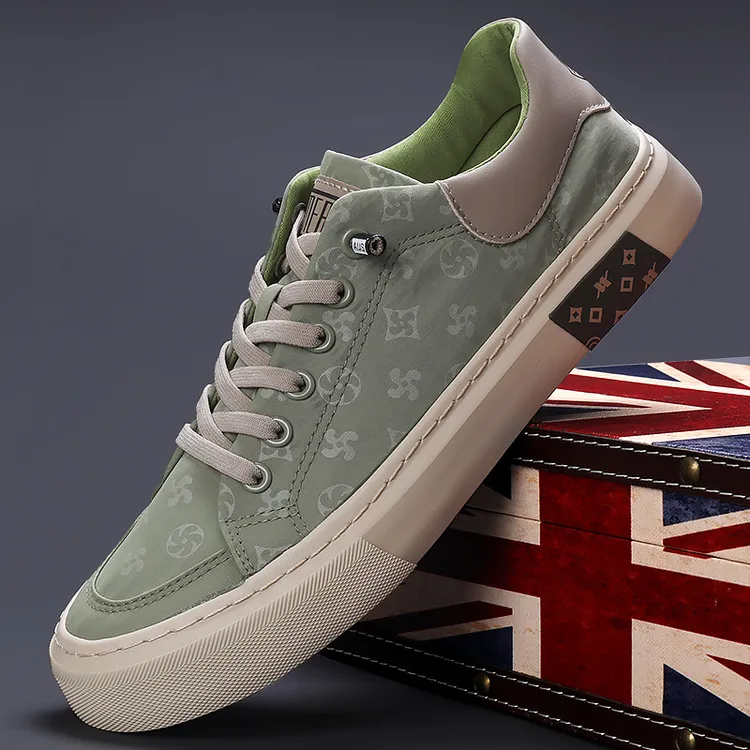 男鞋秋季新款男鞋韩版潮流时尚舒适平底板鞋男士帆布鞋板鞋