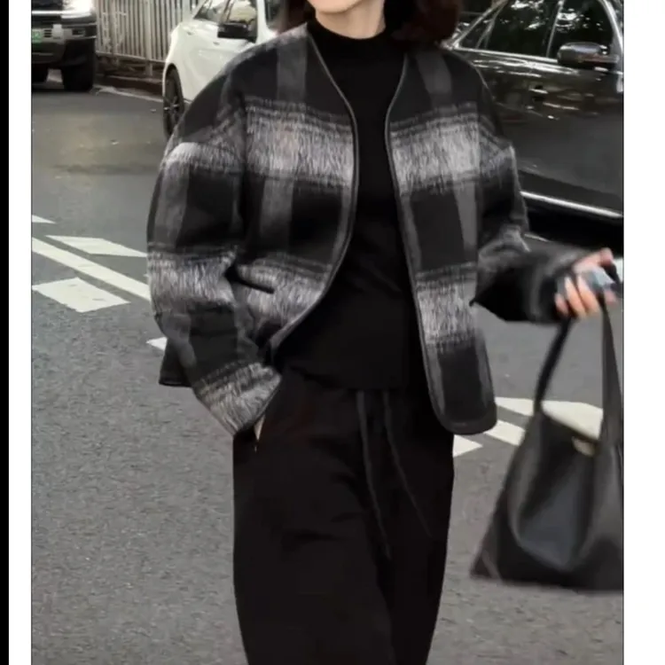 新款时尚休闲百搭精品女装