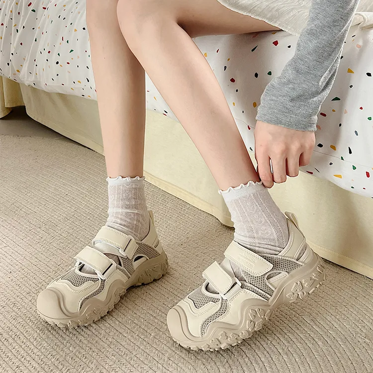 夏季网面透气运动凉鞋女百搭新款镂空老爹鞋网红厚底魔术贴休闲鞋