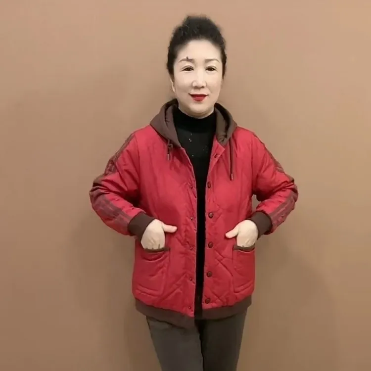 时尚新款连帽妈妈外套短款棉服棉袄中老年棉外套中老年女装妈妈装