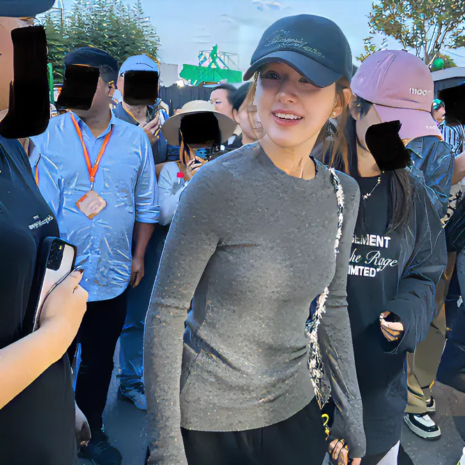小婉薇 毛衣针织衫女2025秋冬新款保暖内搭修身长袖女款套头上衣