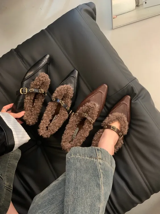 内增高毛毛单鞋女秋冬外穿法式一字带加绒软底玛丽珍鞋豆豆鞋