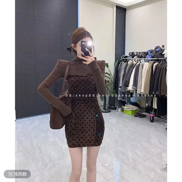 韩系时尚两件套气质显瘦撞色波点吊带连衣裙女半高领打底衫套装潮