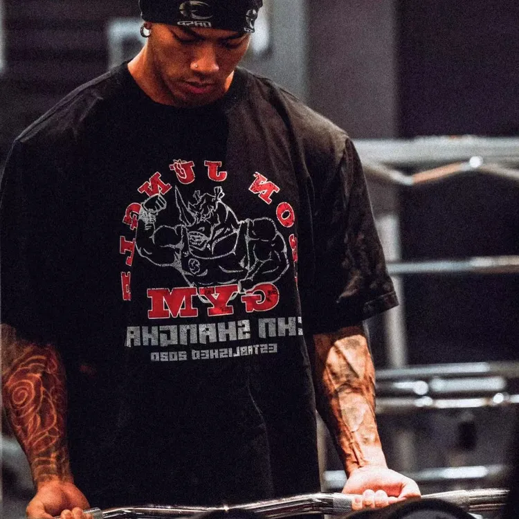 IRONJUNGLE GYM美式做旧破坏印花圆领T恤大码运动复古宽松夏季