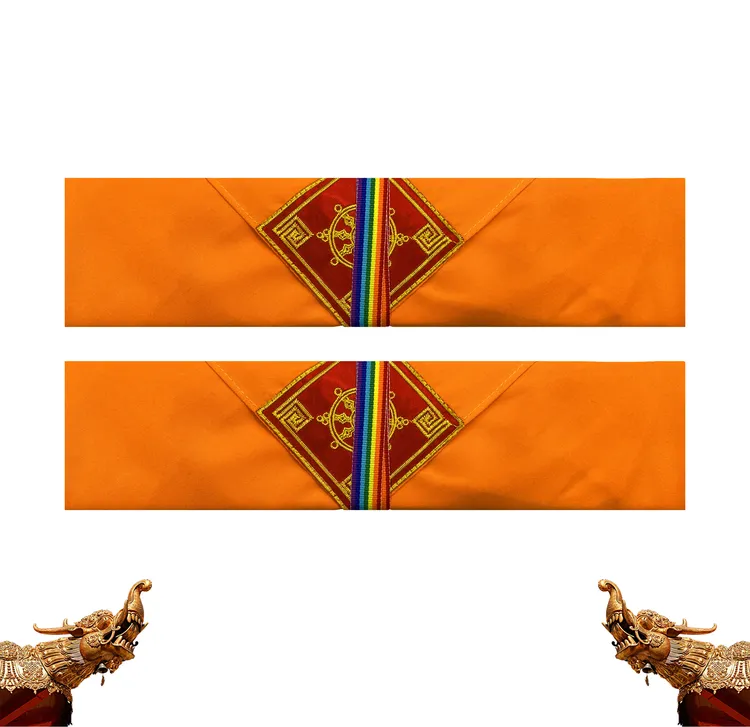 吉祥天母占卦双语版，赠送骰子，包经布精美