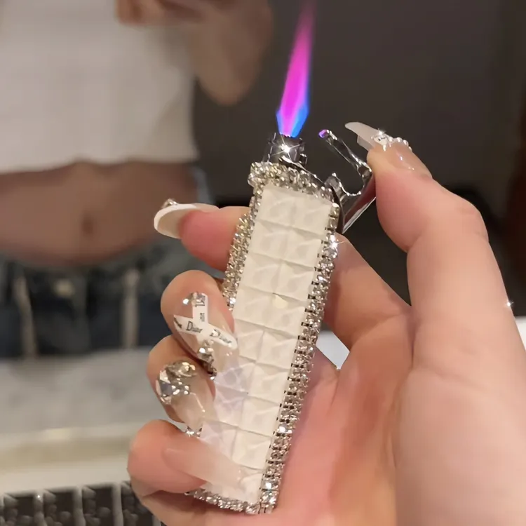 高级感镶钻贴钻水晶少女心可爱网红粉火防风打火机礼物