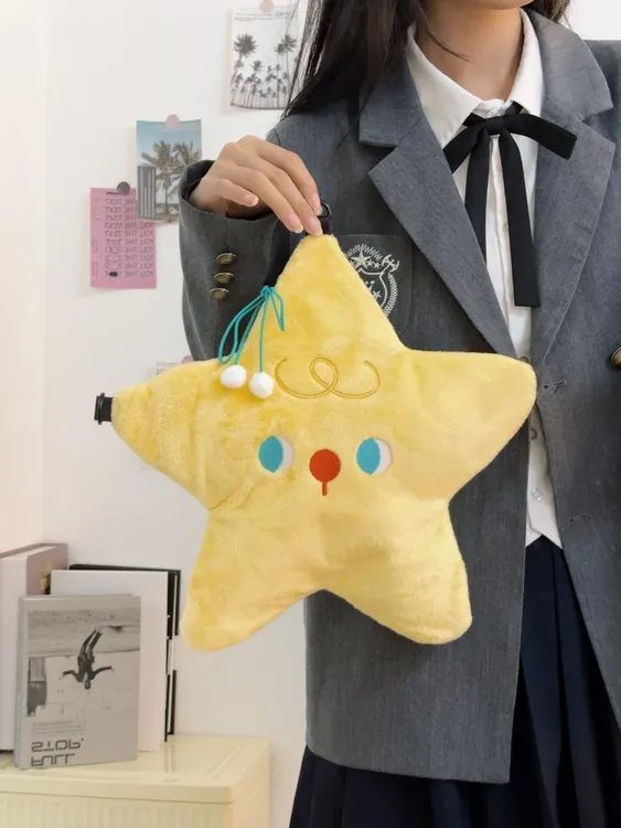 秋冬季斜挎毛绒包可爱星星包包女2025新款毛绒五角星小众单肩包