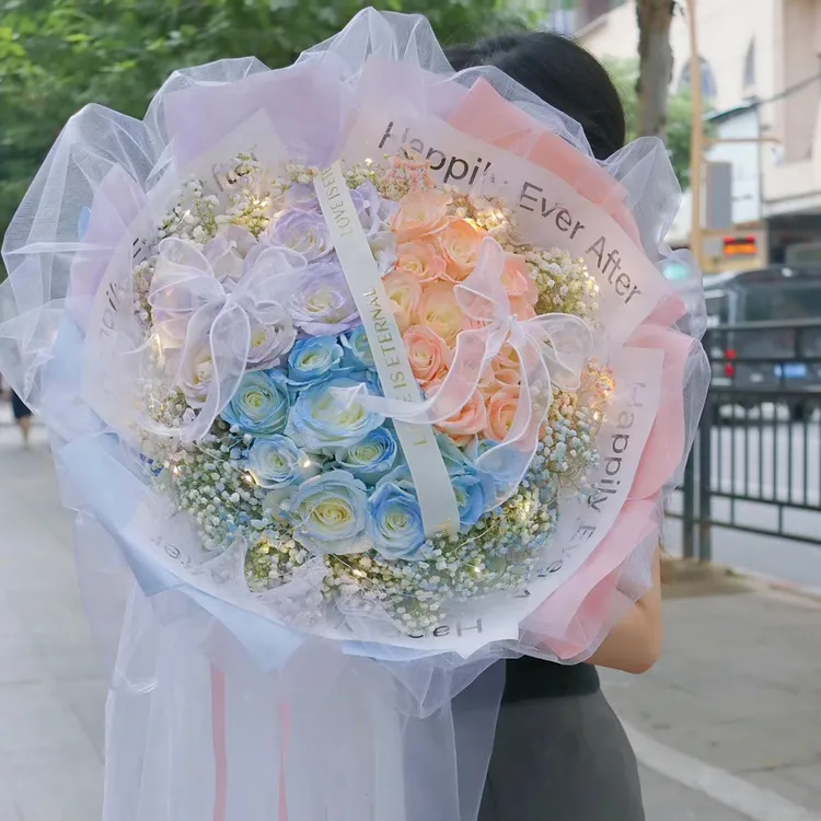 真花蓝粉拼色双色玫瑰花束女友表白生日鲜花速递全国花店同城配送
