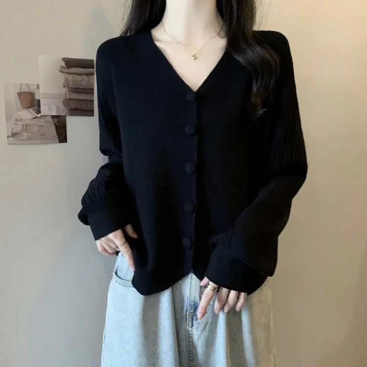 大码软糯V领长袖针织开衫女春秋新款胖MM宽松显瘦百搭洋气毛上衣