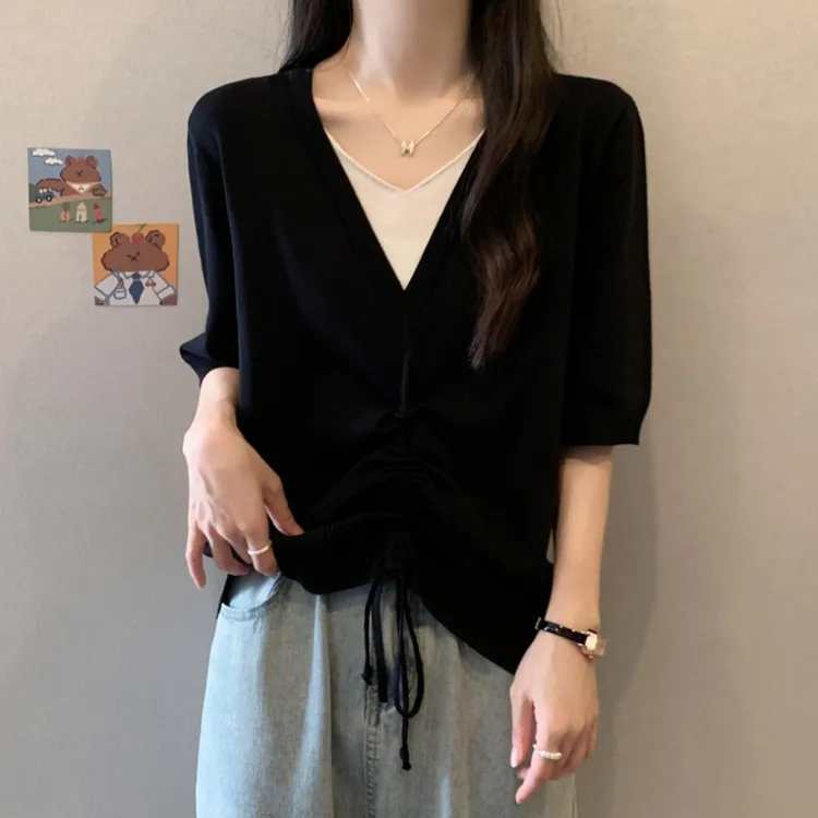 大码假两件V领针织衫短袖T恤女夏季薄款胖MM宽松显瘦百搭抽绳上衣