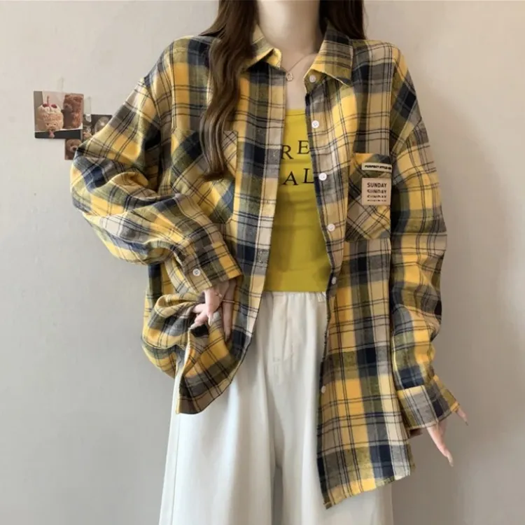 大码遮肚子复古格子长袖衬衫外套女春秋胖MM宽松显瘦百搭叠穿上衣