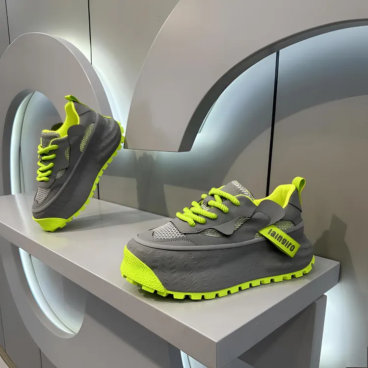 2025夏季新款厚底增高潮鞋男士时尚休闲百搭网面透气舒适拼色男鞋