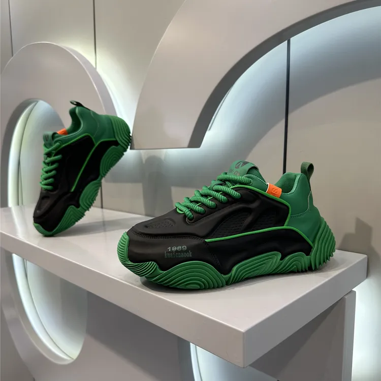 2024男士秋季新款潮鞋时尚厚底低帮休闲鞋个性拼色舒适百搭男鞋子