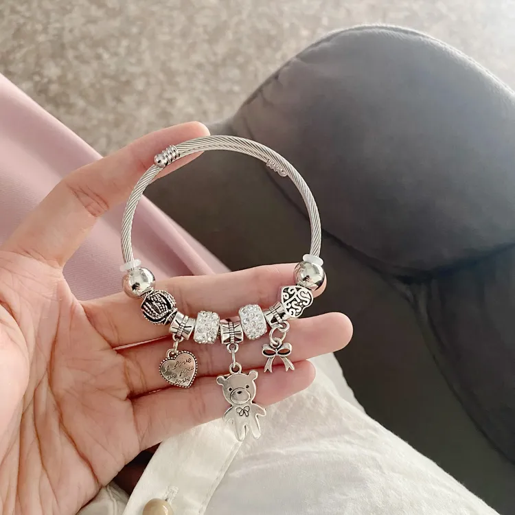 不锈钢亚克力手镯 爱心小熊DIY串珠开口手镯新款小众设计感手饰女