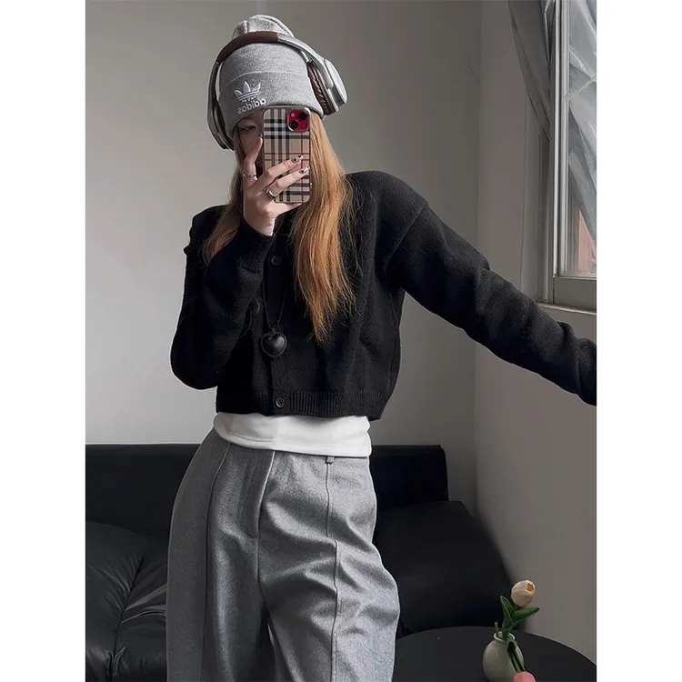 2024秋冬新款时尚简约高级感黑色长袖针织开衫小个子百搭外套上衣