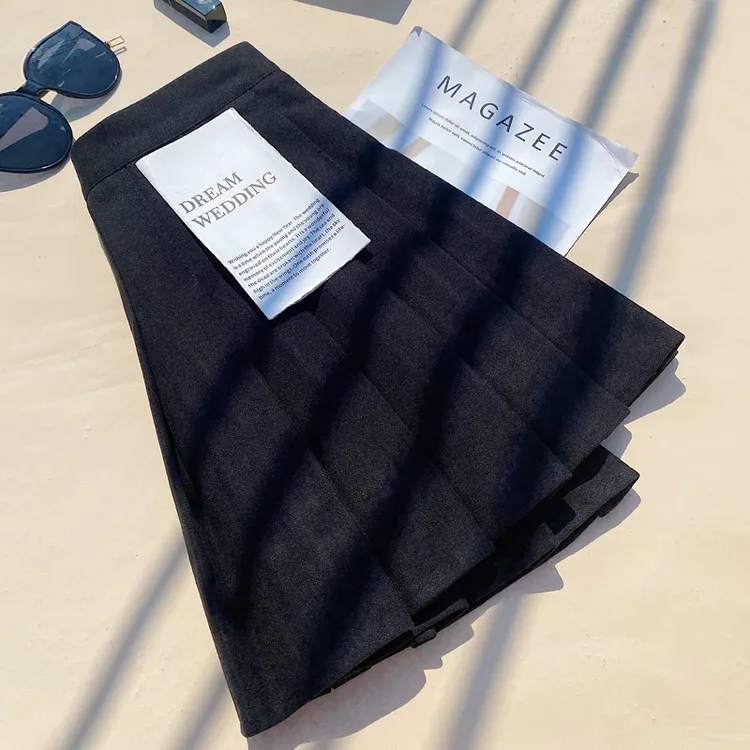 黑色毛呢百褶裙女秋冬款2025新款高腰显瘦防走光jk半身裙a字短裙