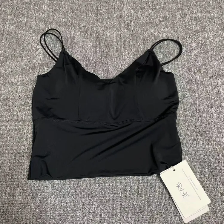 6861余小鱼 黑色舒适简约修身美背时尚百搭背心内搭纯色吊带女装