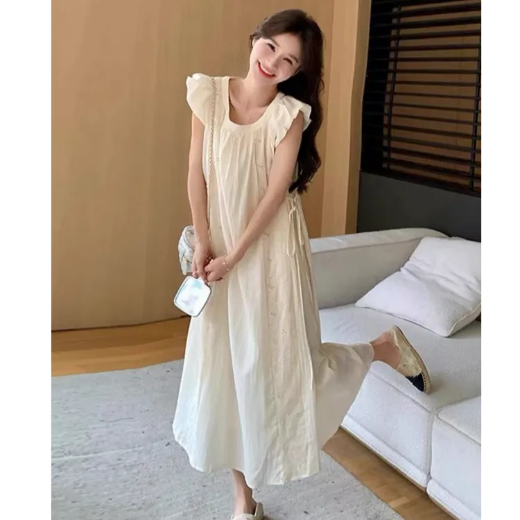 6025#2024小飞袖连衣裙慵懒宽松遮肚显瘦蕾丝拼接长裙