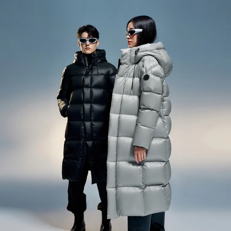波司登25年秋冬新款纯色保暖休闲厚实大长款羽绒服B40143140