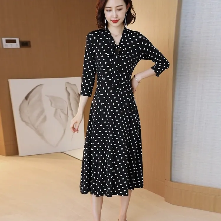 【杨路穿搭专属】复古波点印花连衣裙优雅时尚收腰气质V领中长款裙