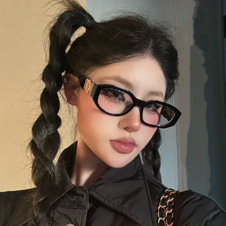 复古黑框眼镜欧美风素颜平光镜方圆脸显瘦防蓝光可配度数近视眼镜